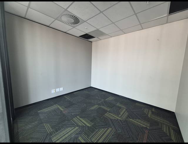 318M² OFFICE TO LET IN SANDTON CENTRAL